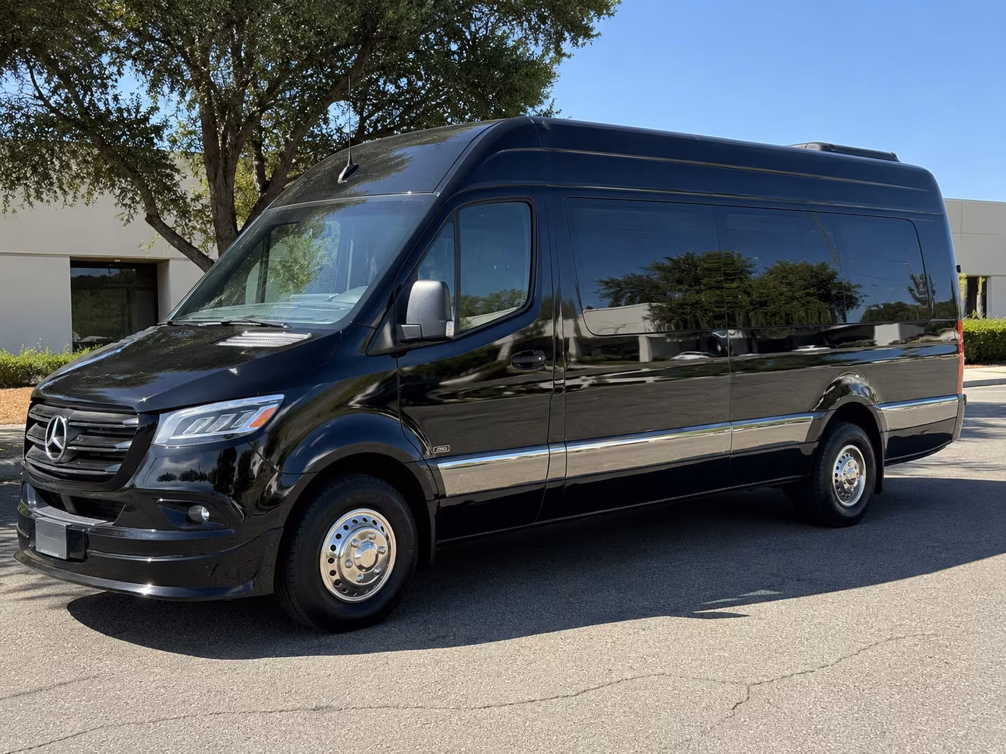 sprinter van service from sugar land to george bush intercontinental airport iah